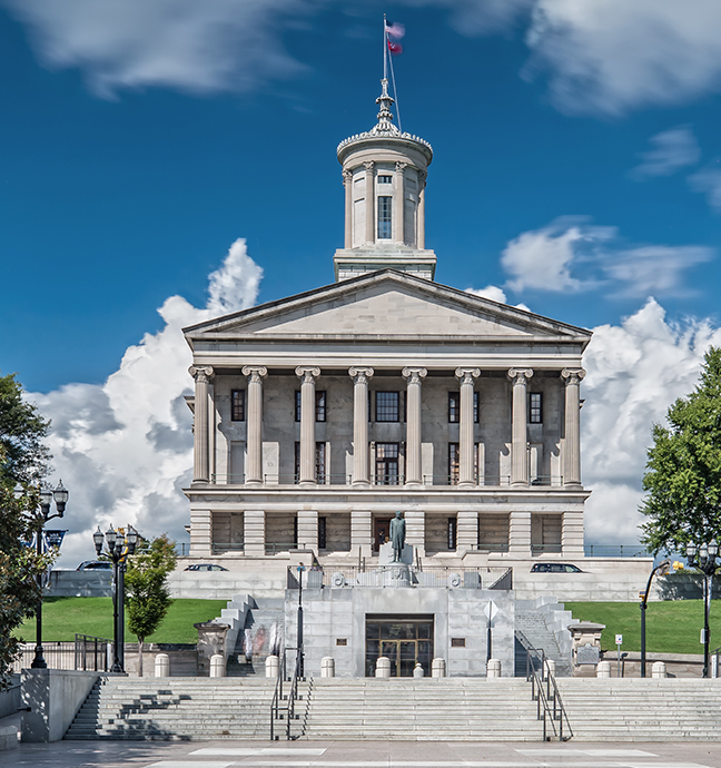 Front of Tennessee capitol building